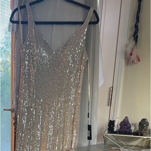 MAC DUGGAL. Evening dress size 4.